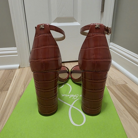 Sam Edelman Red Croc-Embossed Heels - Picture 3 of 7